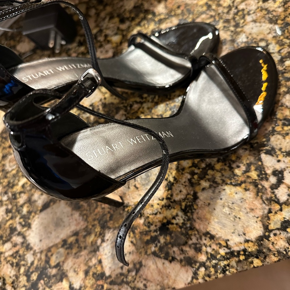 Stuart Weitzman Nudist black patent heels